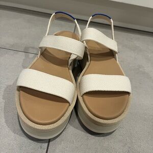 Rothy's Cream and Tan Sandals